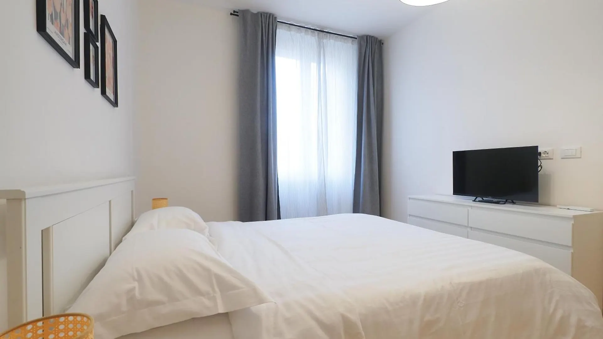 Melzo Premium Apartment Milano Porta Venezia 0*, Милан Италия